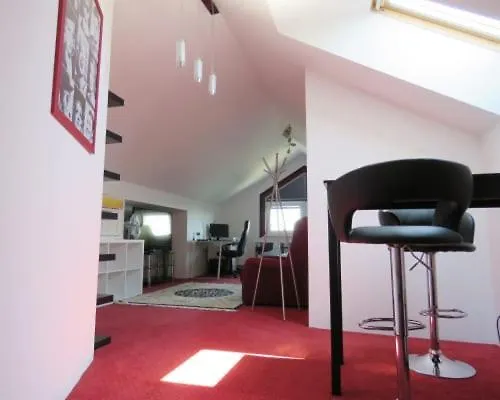 Residenz Hoessinger מלון Karlstetten