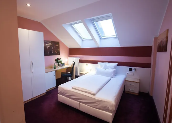 מלון Residenz Hoessinger 4*